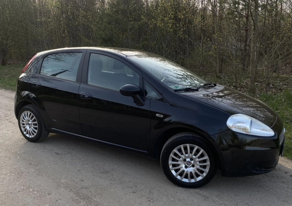 Fiat Grande Punto cena 8800 przebieg: 190000, rok produkcji 2008 z Terespol małe 79